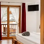 Sot L'agner - Ospitalita Diffusa Conca Agordina 3* Taibon