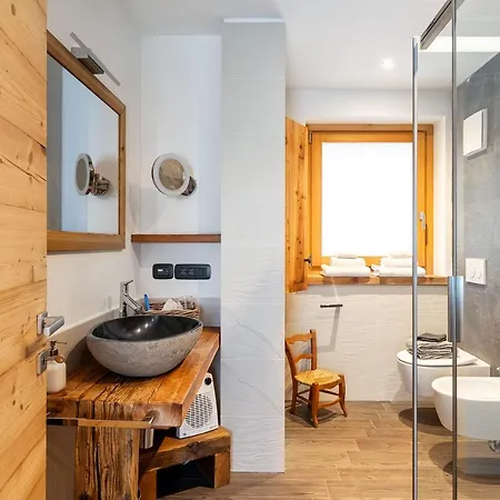 Sot L'agner - Ospitalita Diffusa Conca Agordina Bed and Breakfast